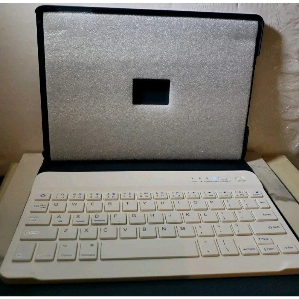 Wireless Detachable Keyboard Stand iPad 9,8,7 Folio Case Soft Tree of life